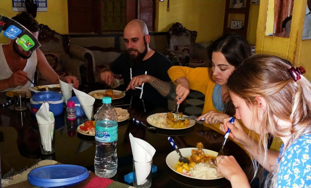 קג'ורהו Mini Homestay מראה חיצוני תמונה