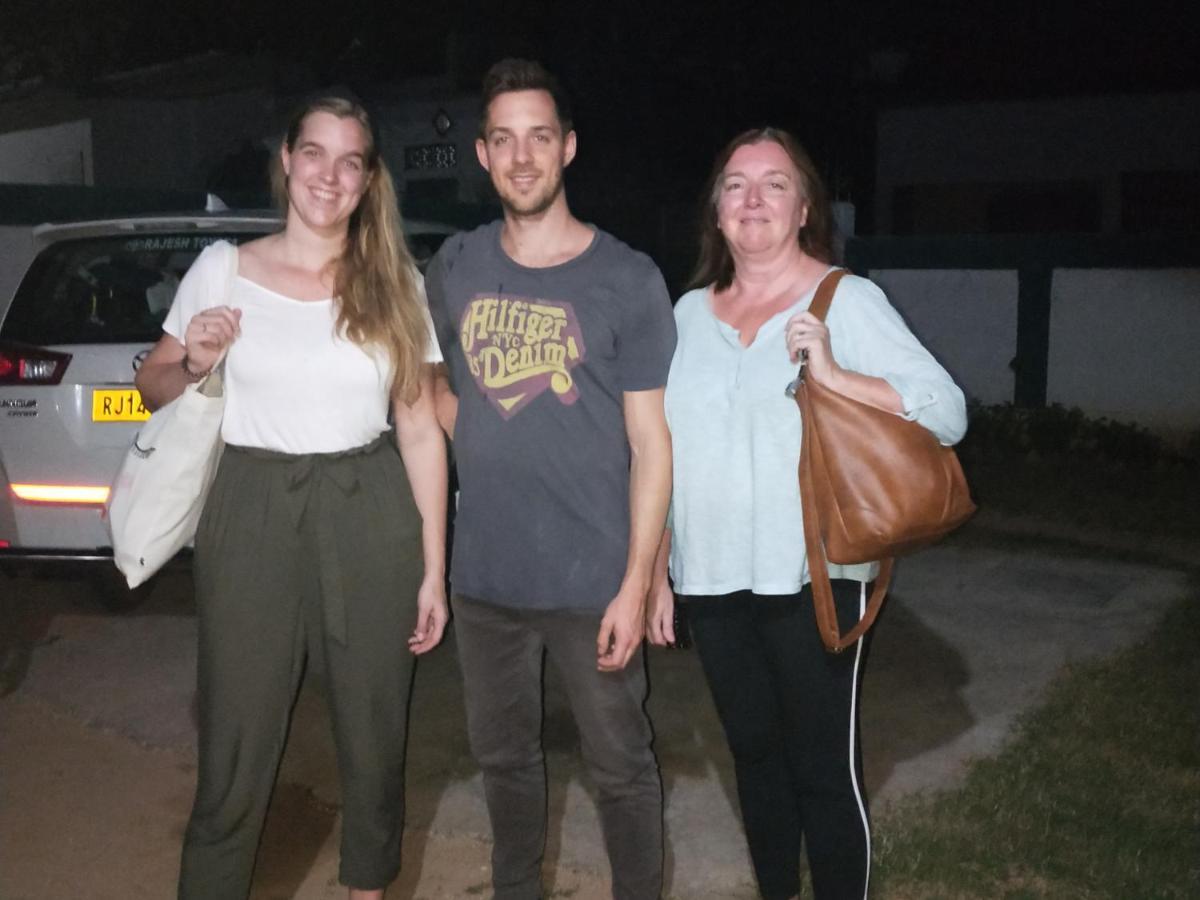 קג'ורהו Mini Homestay מראה חיצוני תמונה
